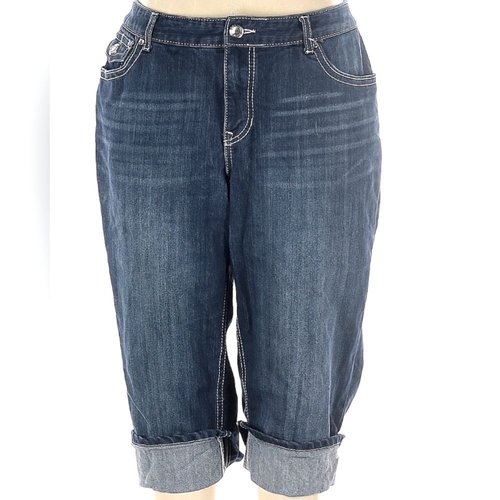 *3/$25* INC Stretch Cropped Jeans